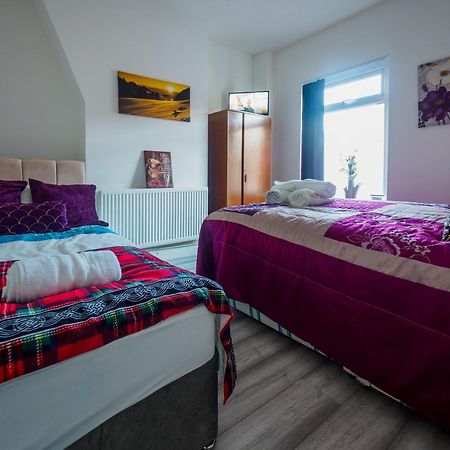 Couldon Lodge Stoke-on-Trent Экстерьер фото